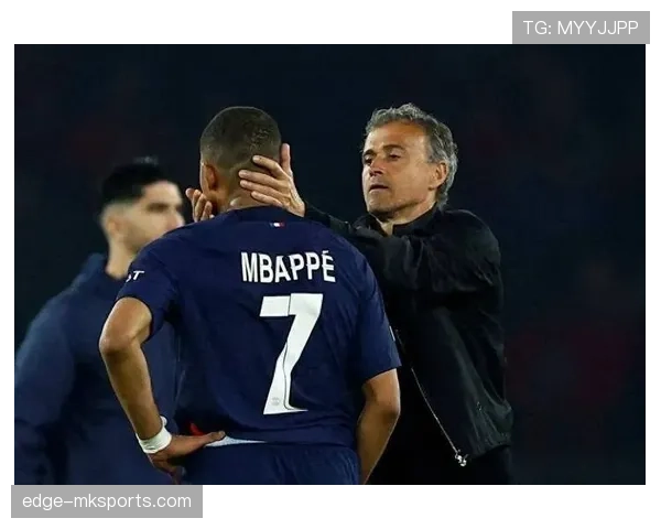 巴黎圣日耳曼缺少姆巴佩影响阵容稳定性,当前阶段球队整体表现受限 巴黎圣日耳曼缺少姆巴佩影响阵容稳定性,当前阶段球队整体表现受限