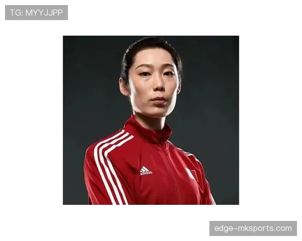 朱婷家的猫都比我的工资高 朱婷家的猫都比我的工资高